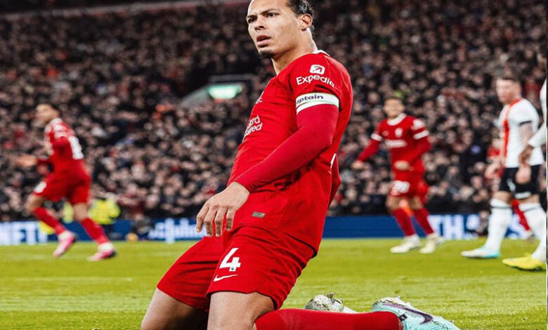 ليفربول يكتسح لوتون تاون برباعية ويواصل صدارته للدورى الإنجليزى الممتاز