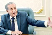 التموين تخفض سعر زجاجة زيت الخليط 800 ملى إلى 65 جنيها بدلاً من 70 جنيها