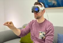 3 مشاكل صحية بسبب ارتداء نظارة أبل الجديدة Vision Pro .. تعرف عليها