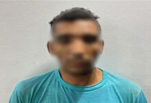 ضبط المتهم بنشر صور مسيئة للرئيس على شاشة إعلانية بشارع فيصل