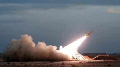 جماعة الحوثي: إطلاق صاروخ باليستي نحو قاعدة عسكرية في تل أبيب