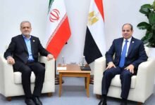 الرئيس المصري يجتمع بنظيره الإيراني ويشدد على ضرورة تجنب التصعيد