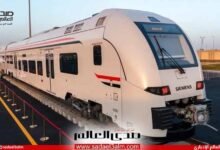 البدء في تركيب قضبان السكك الحديدية للخط الأول للقطار الكهربائي السريع