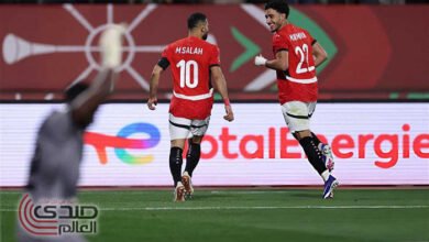 منتخب مصر يفوز على زيمبابوي 2-1 في مباراة مثيرة بكأس الأمم الأفريقية